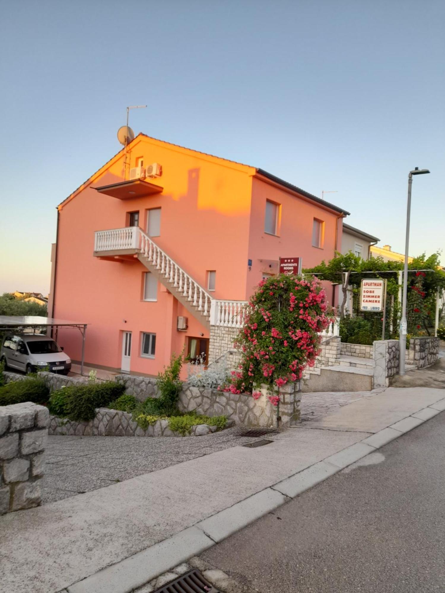 Apartments Stupar Krk Town Exterior photo