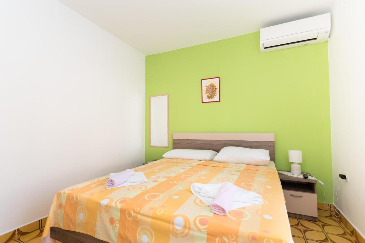 Apartments Stupar Krk Town Exterior photo
